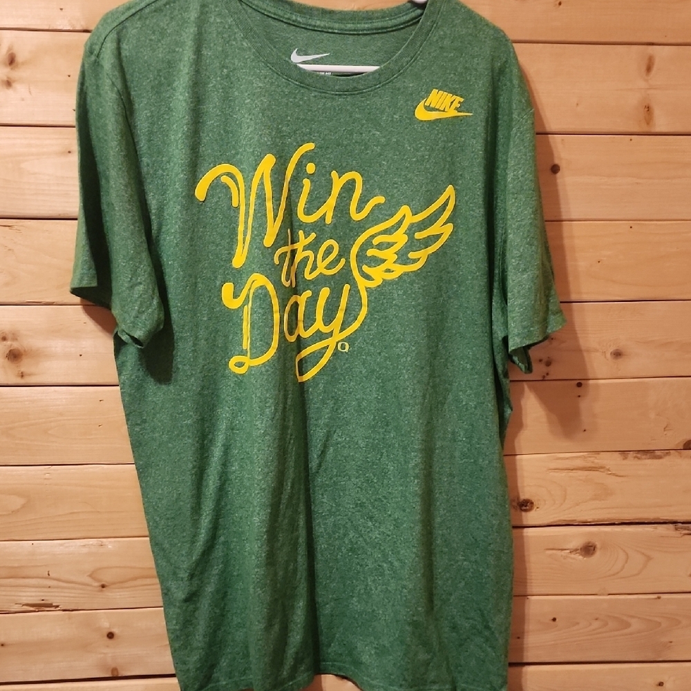 Nike T-Shirt Mens Size XLarge Win The Day  Cotton Blend NWOT